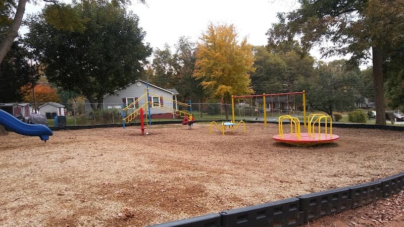 Ranlo Park - Image 2