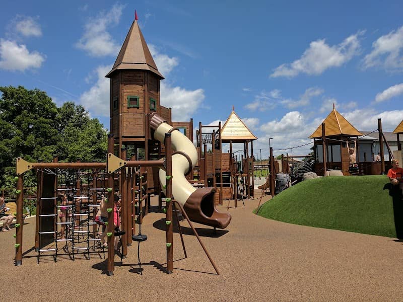 Daleville Town Hall Park and Splash Pad - Image 2