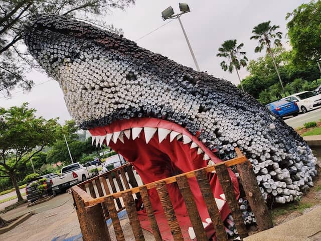 Likas Bay Public Park - Image 1