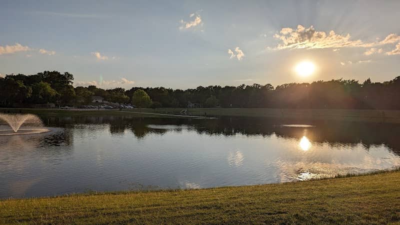 Waterview Park - Image 2