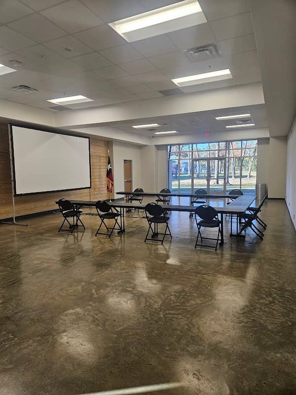 Pilgrim's Community Center - Image 2