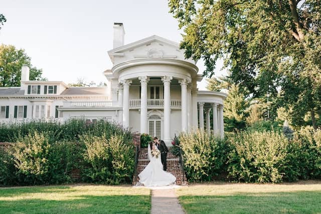 Arbor Lodge Mansion - Image 2