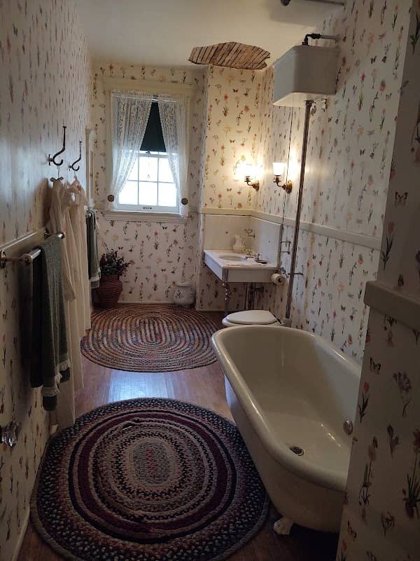 Arbor Lodge Mansion - Image 3