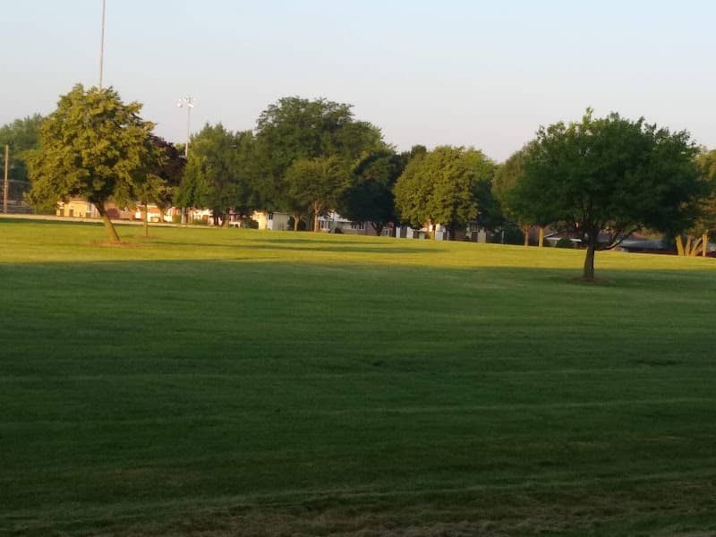 Commissioners Park - Image 1