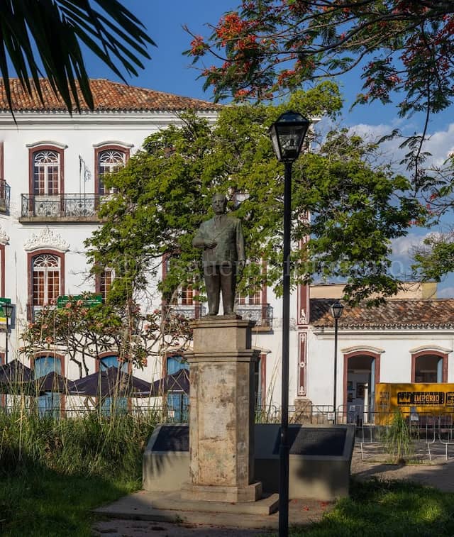 Estátua Getúlio Vargas - Image 2