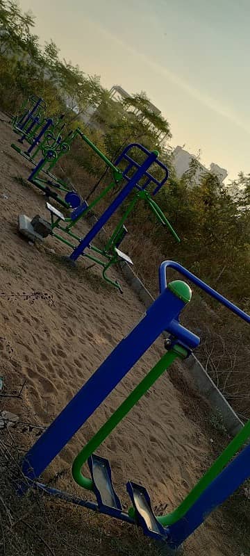 Park - Image 1