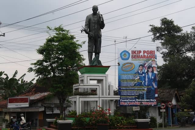 Tugu Tani Pati - Image 1