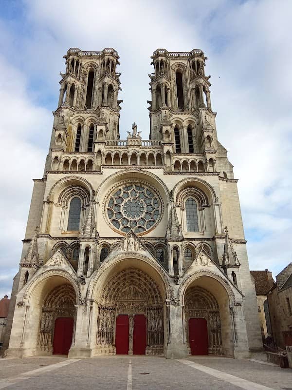 Cathédrale Notre-Dame de Laon - Image 1