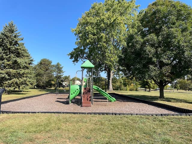 Hayden Run Village Park - Image 2