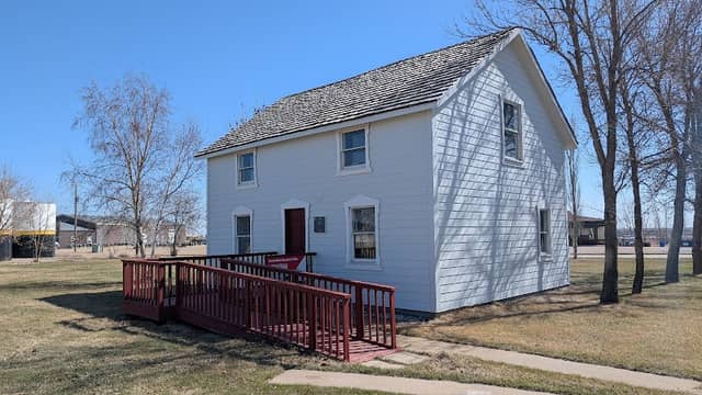 Estevan Art Gallery & Museum - Image 1