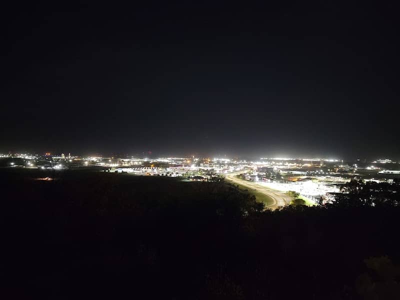 vets memorial park - Image 1