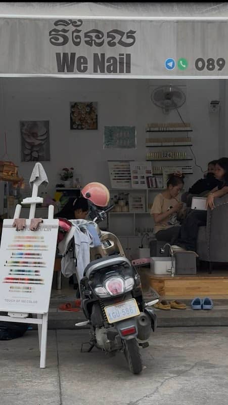 A sroy’s shop - Image 1
