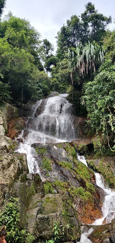 Na Muang 2 Waterfall - Image 1