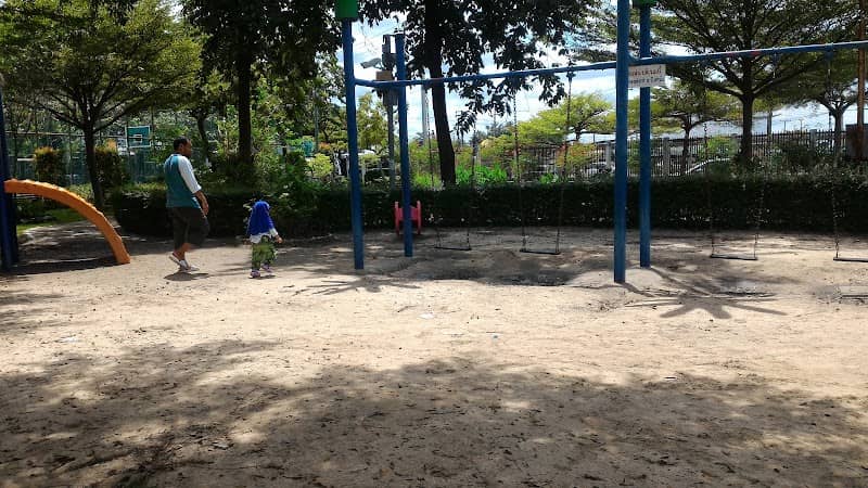 Thawi Wanarom Park - Image 1
