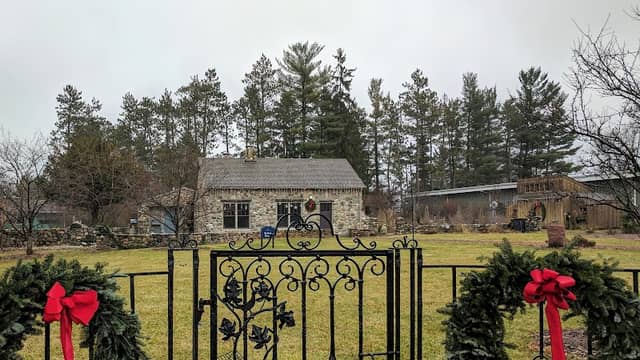 Barber House Children's Garden - Image 2