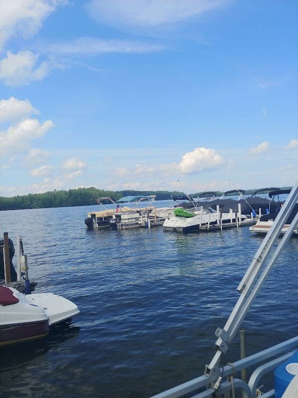 Winnisquam Beach resort - Image 2