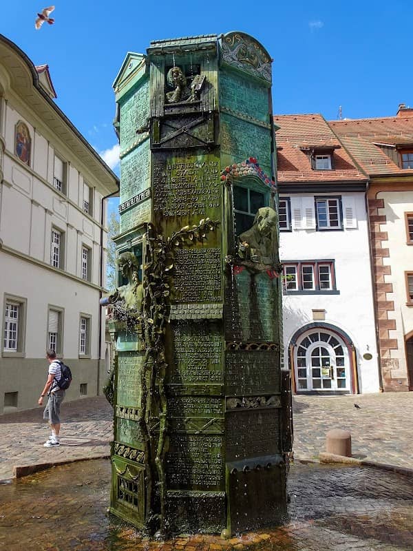 Münsterbrunnen - Image 1