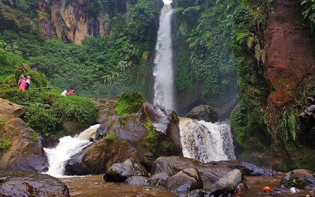 wisata coban talun - Image 1