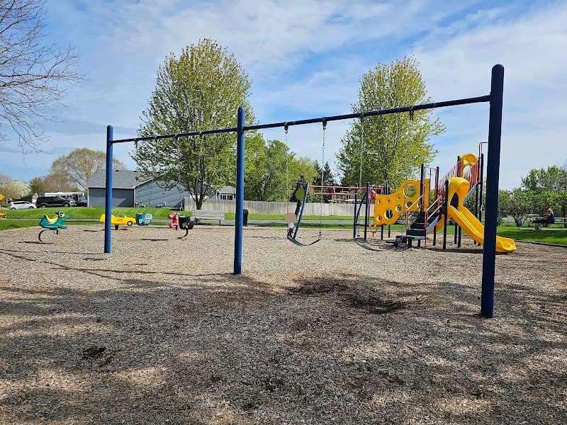 Meadows of Round Lake Park - Image 1