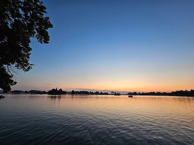 Fowler Lake Park - Image 1