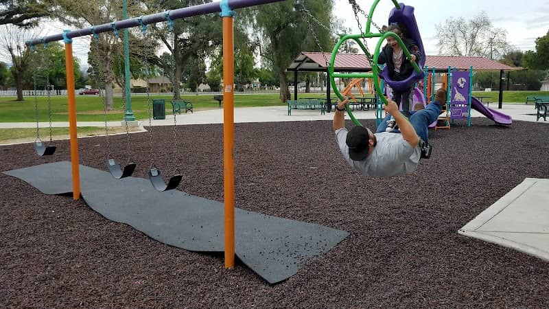 Lindsay City Park - Image 1