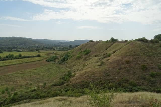 The Dacian Fortress at Cârlomănești - Image 1