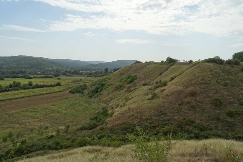 The Dacian Fortress at Cârlomănești - Image 1