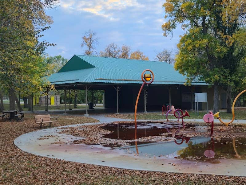 parc des Rédemptoristes / Redemptorist Park - Image 1