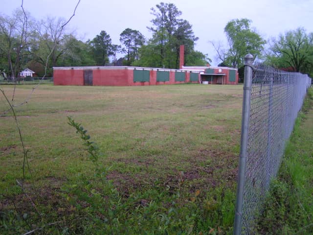 Liberty Park Recreational Center - Image 1