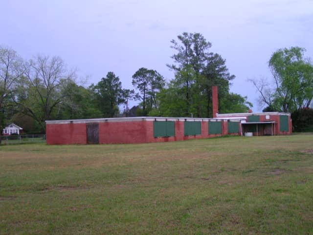 Liberty Park Recreational Center - Image 2