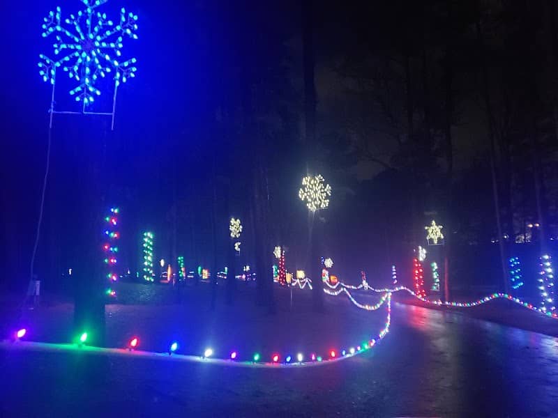 Santa Claus Land Of Lights ... - Image 1