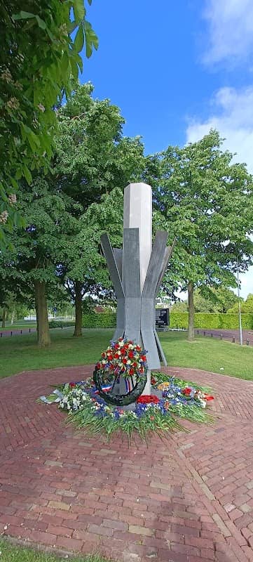Vredesmonument Wijchen π - Image 2