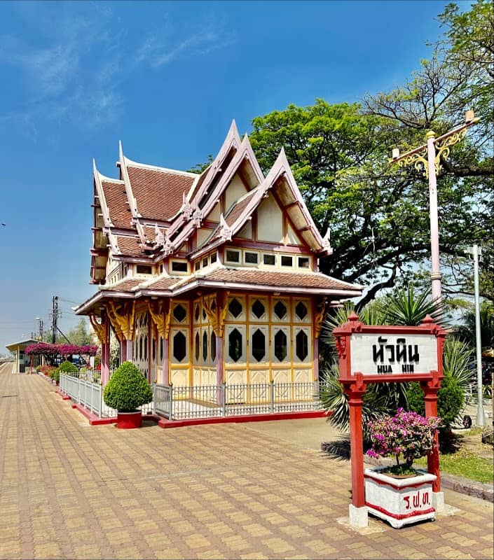 Hua Hin Tourist Attractions Avitip - Image 1