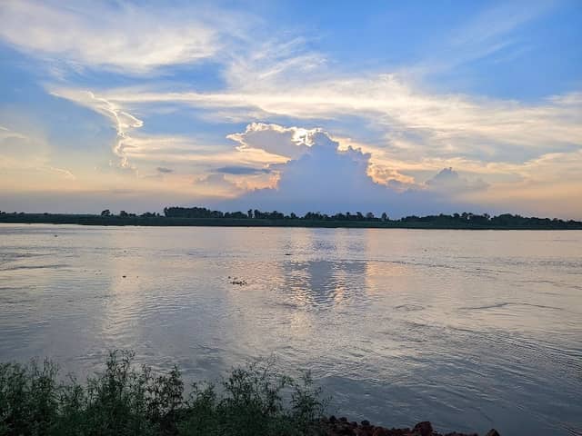River Hooghly View Point - Image 1