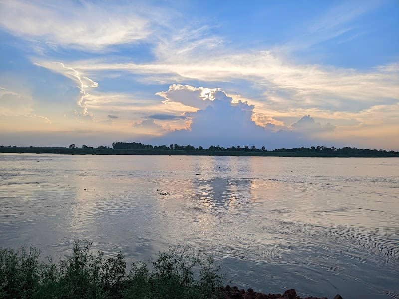 River Hooghly View Point - Image 1