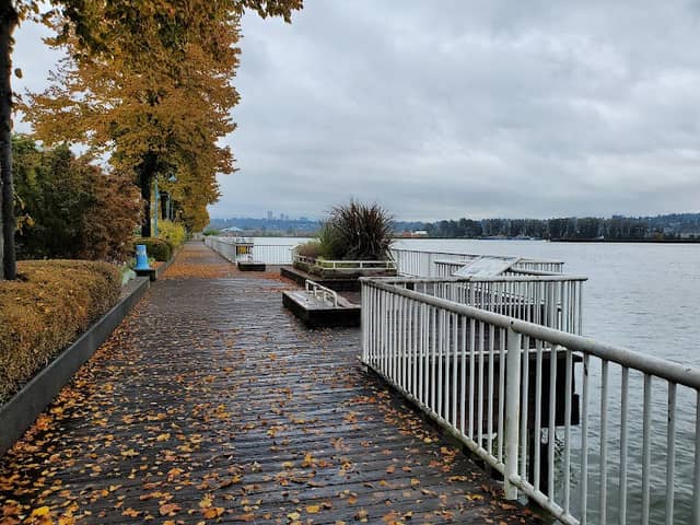 Quayside Park - Image 2