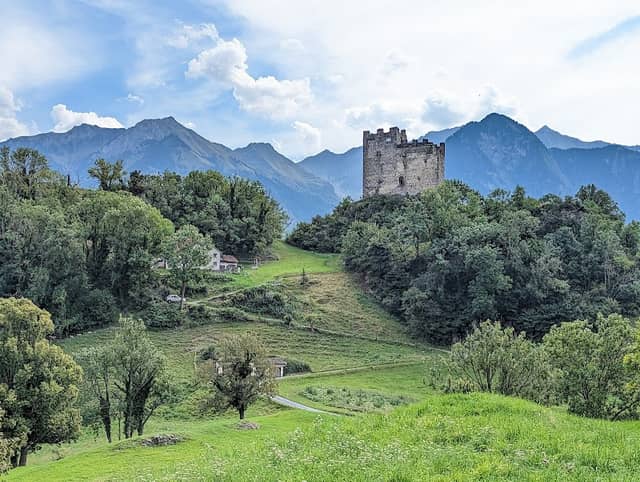 Burgruine Wartau - Image 1