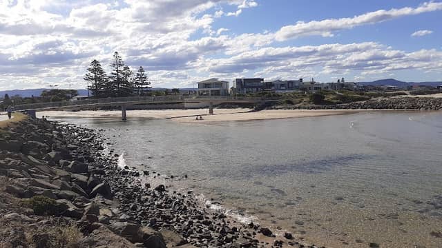 Elliott Park - Image 1