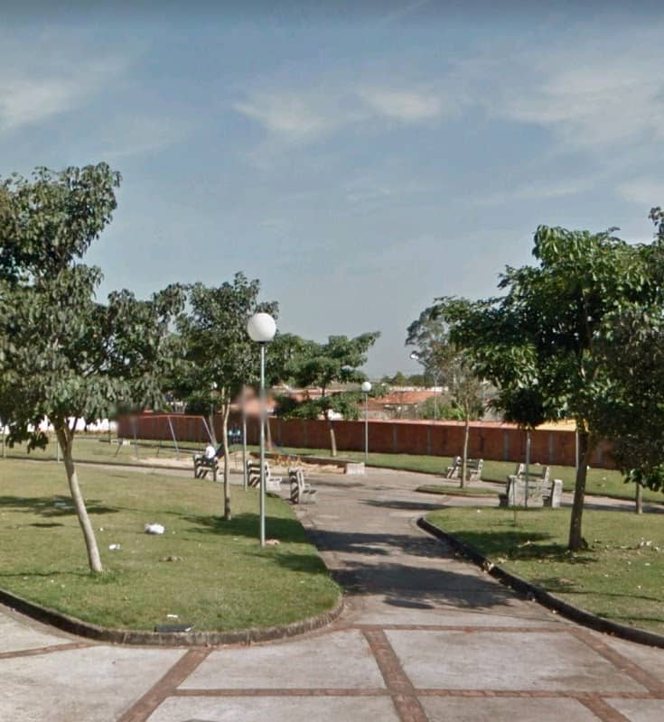Praça amarela - Image 2