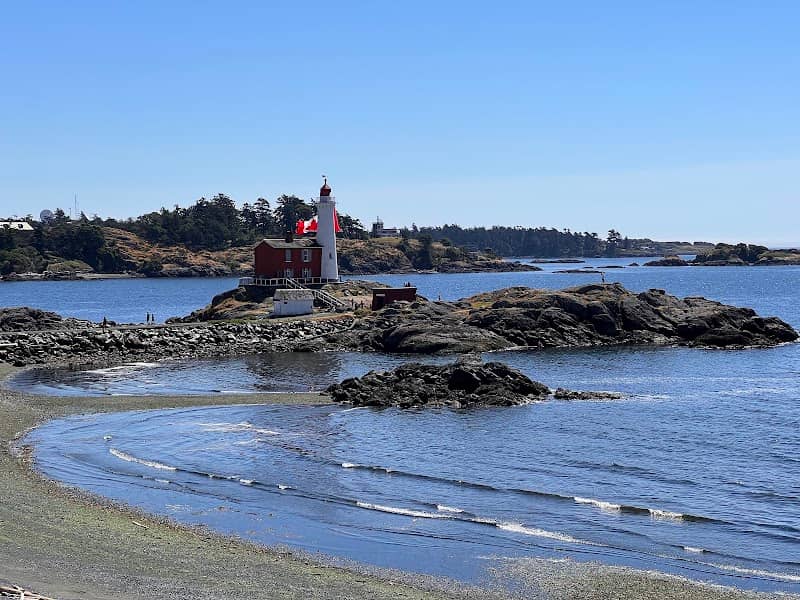Colwood Waterfront - Image 2