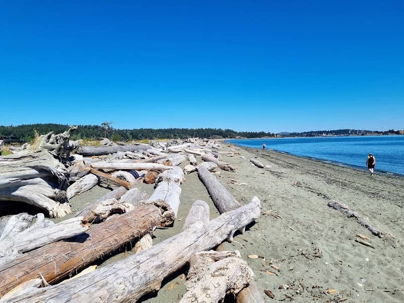 Colwood Waterfront - Image 3