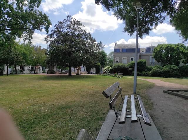 Public Garden - Image 2