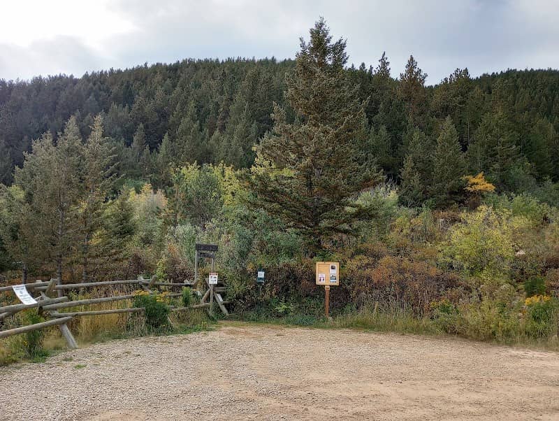 Springs Trailhead - Image 1