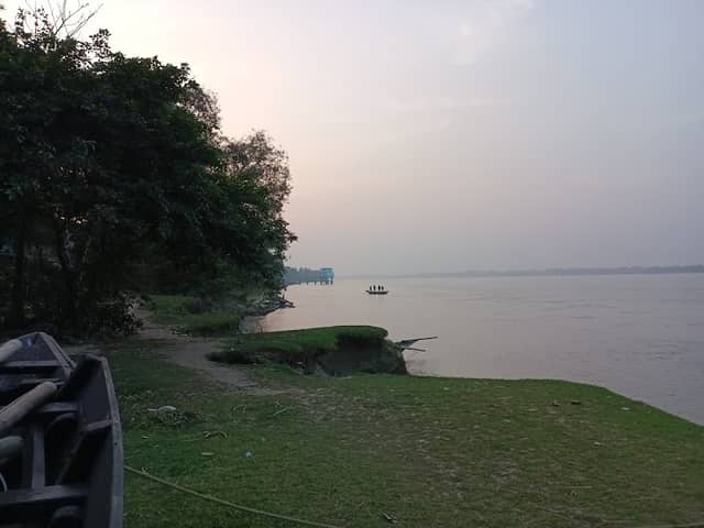 Pujali River Side - Image 1