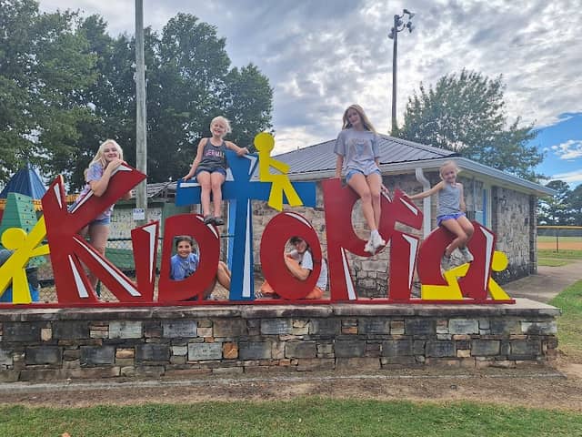 Kidtopia - Image 1