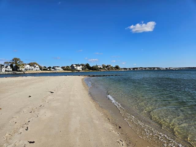 Veterans Park Beach - Image 3