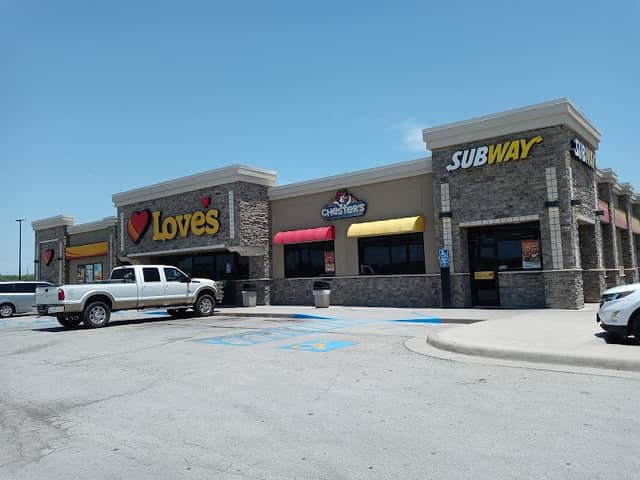 Dog Park at Love’s Travel Stops - Image 1