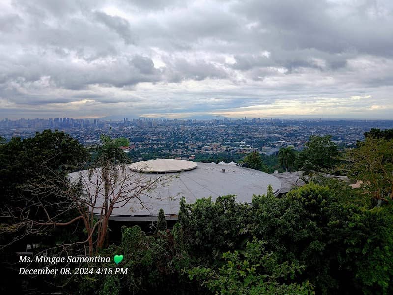 Cloud 9 360° View - Image 1