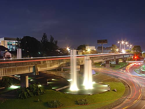 Hispanity Fountain - Image 2