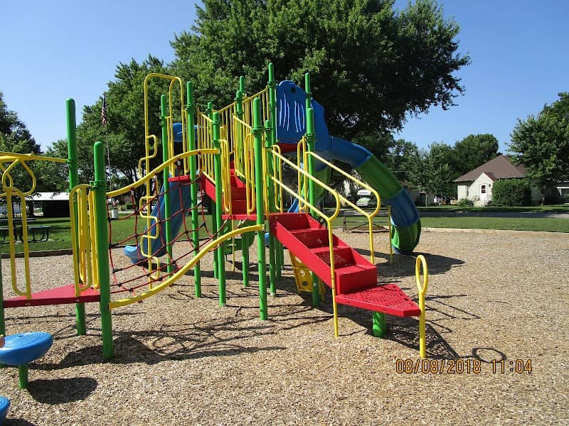 Old School Park - Image 2